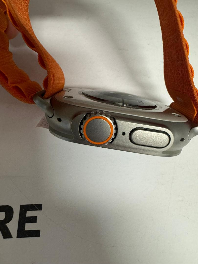Apple Watch Ultra, GPS, Cellular, Carcasa Titanium 49mm, Orange Alpine Loop image 3