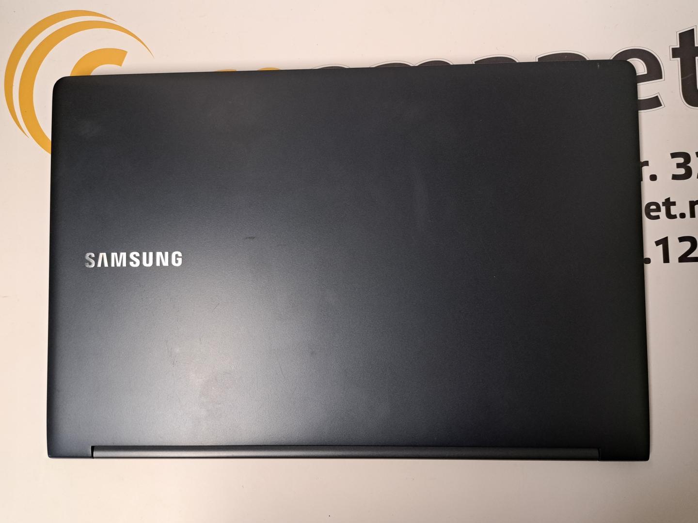 Laptop Samsung  image 2