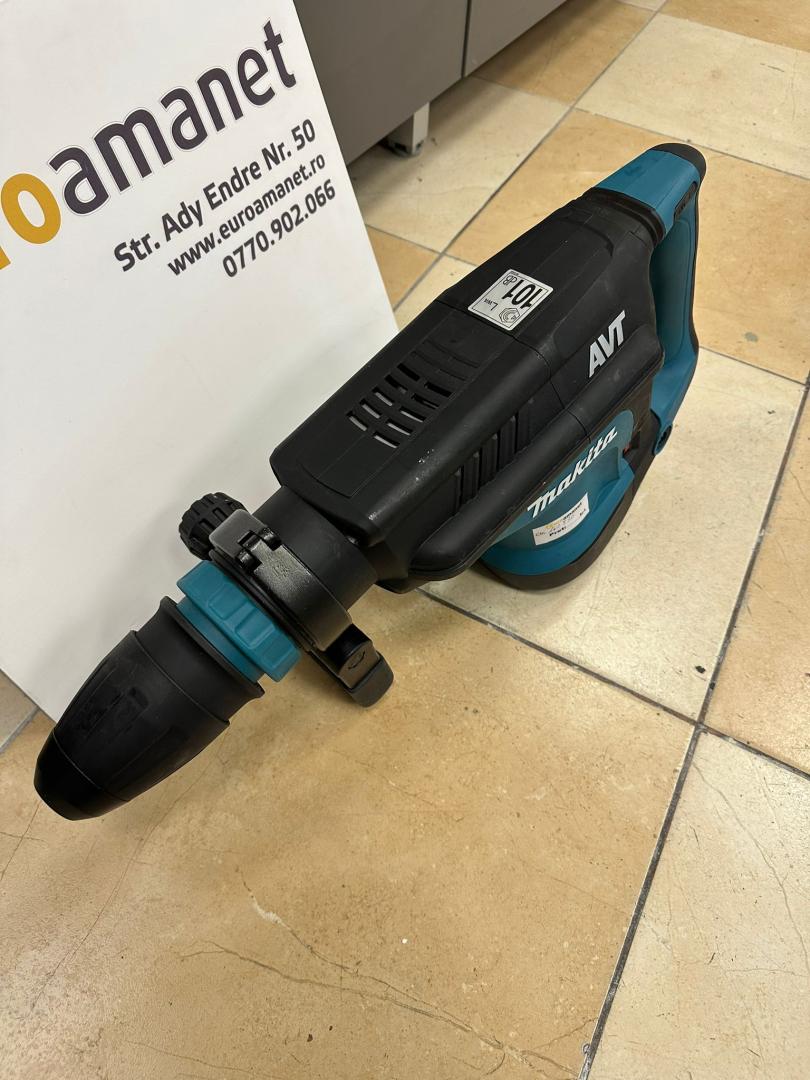 Ciocan demolator Makita HM1213C NOU image 3