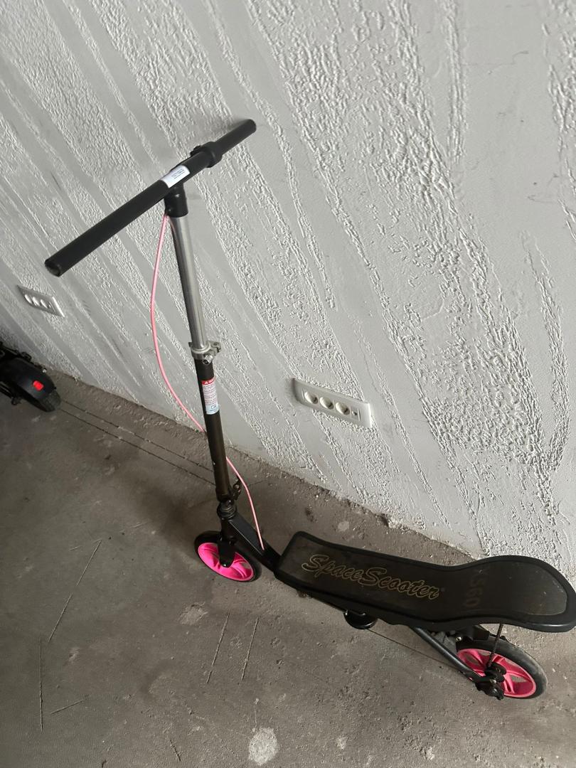 Trotineta X580 Series Space Scooter Negru image 1