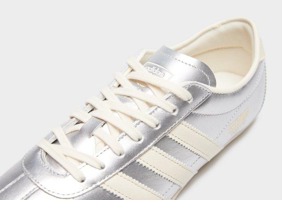 Pantofi sport Adidas Tokyo, Marimea 39 1/3 image 1