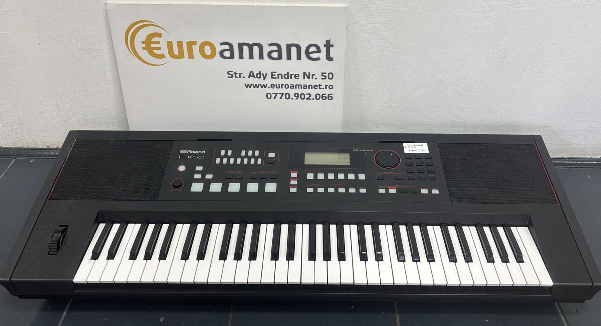 Claviatură cu dinamică Roland E-X50