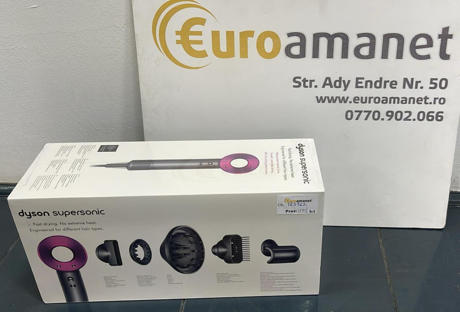 Dyson Supersonic HD07 Uscator de par image 1