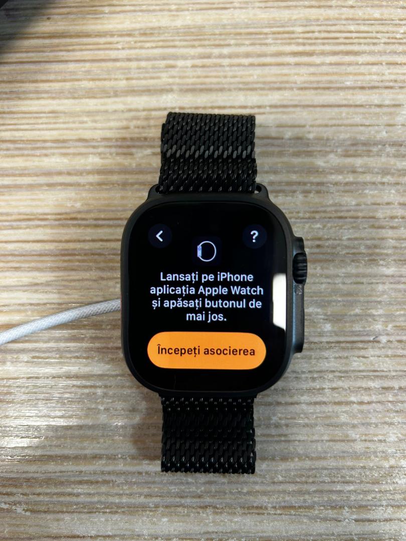 Apple Watch Ultra 2, GPS, Cellular, Carcasa Black Titanium 49mm