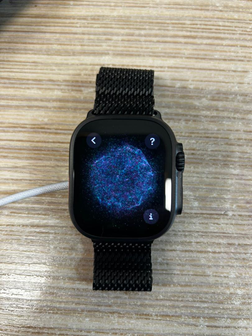 Apple Watch Ultra 2, GPS, Cellular, Carcasa Black Titanium 49mm image 1