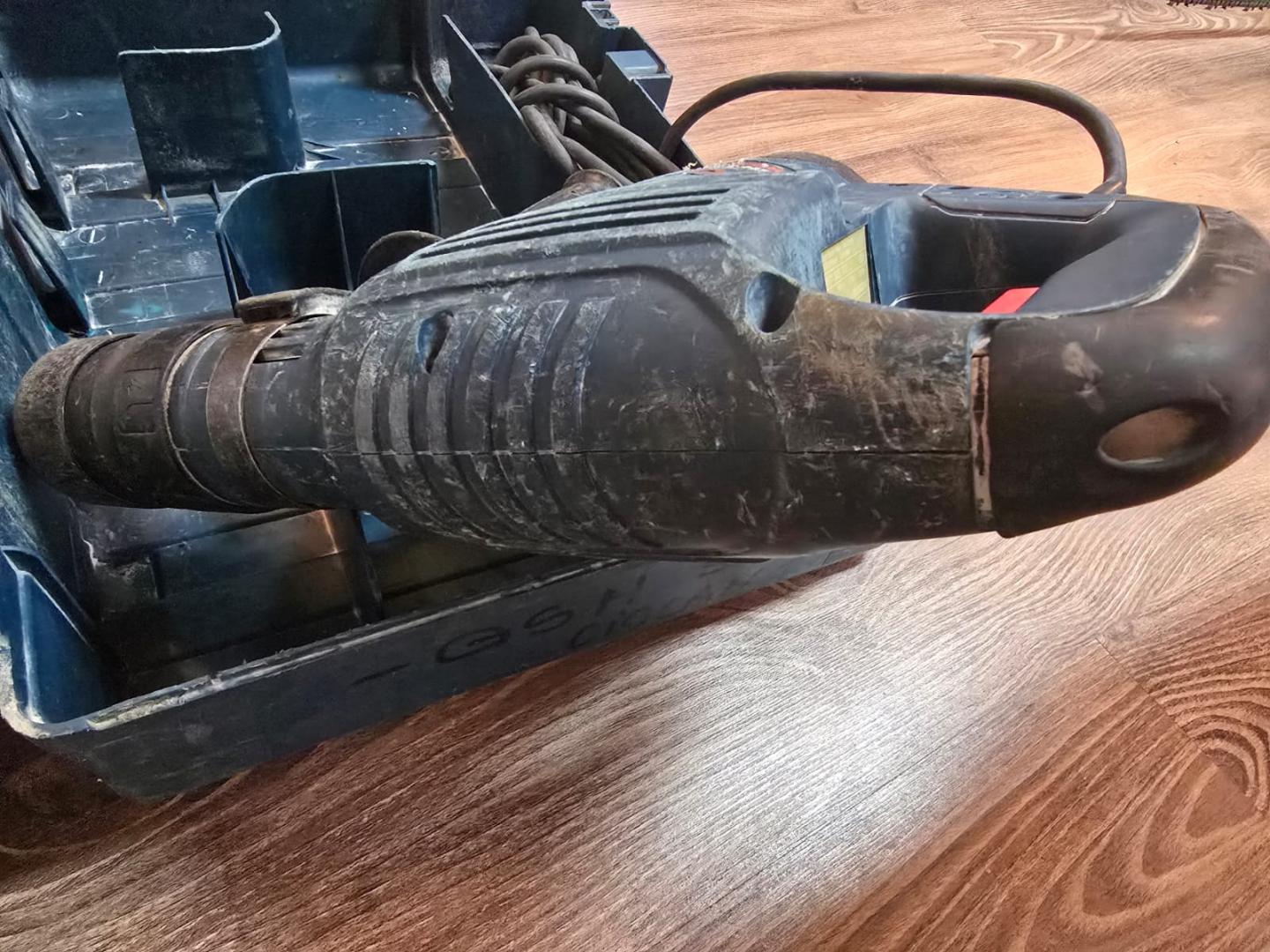 Bosch GSH 3E ciocan demolator 650W image 1