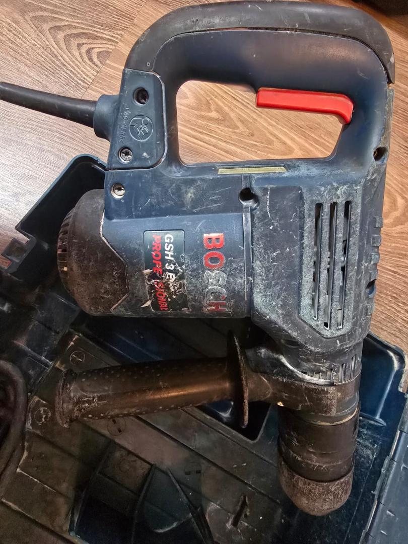 Bosch GSH 3E ciocan demolator 650W image 2