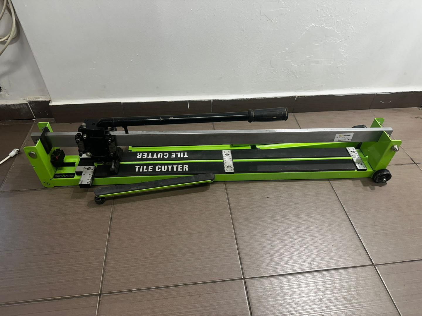 Masina de taiat gresie Vevor, 1200 mm image 1