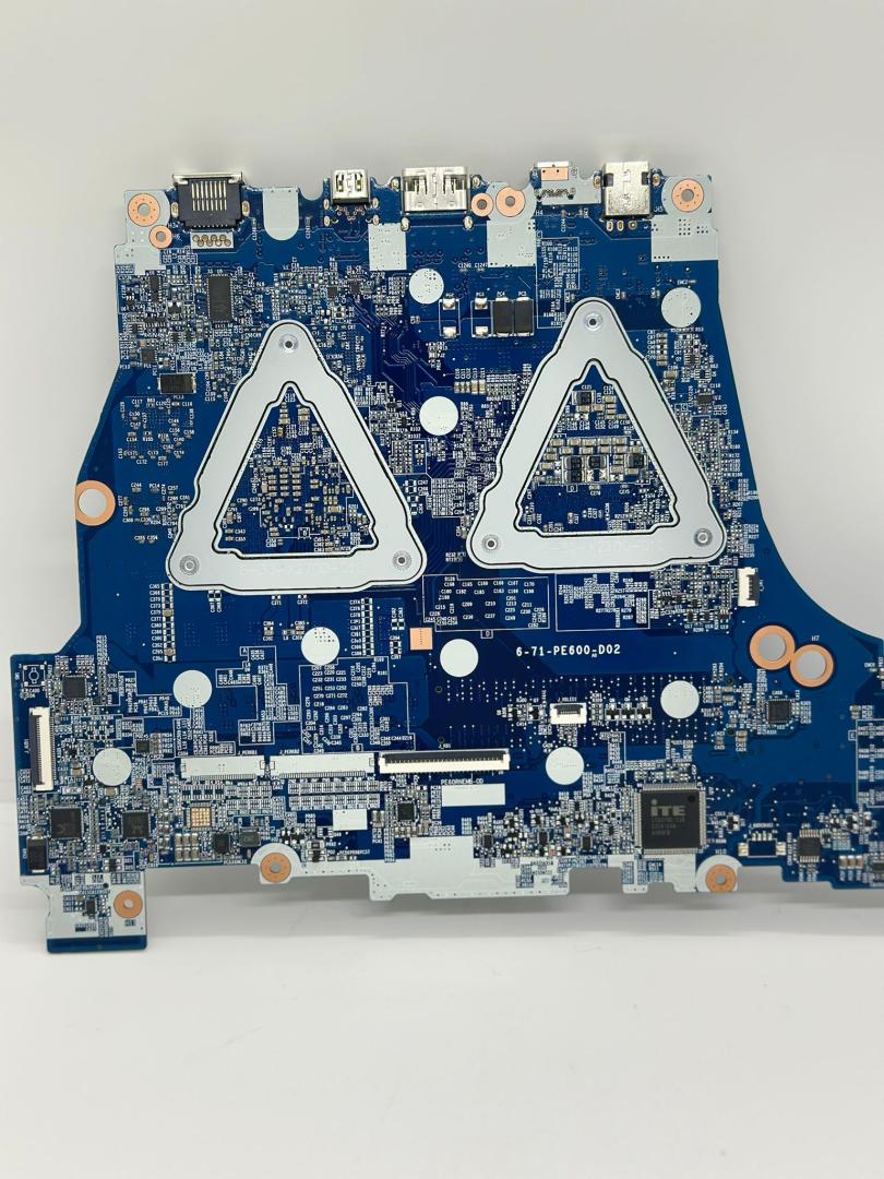 Placa de Baza Laptop Clevo 6-71-PE600-D02 image 3