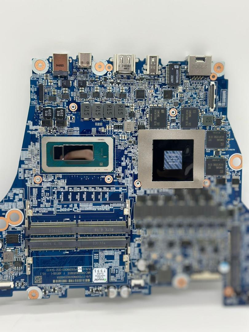 Placa de Baza Laptop Clevo 6-71-PE600-D02 image 2