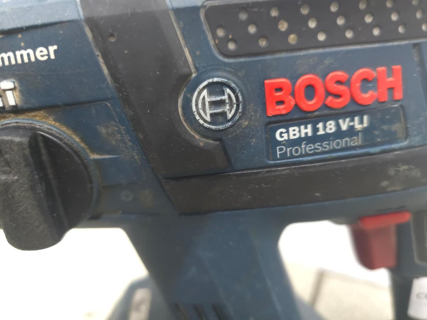 Ciocan rotopercutor SDS plus pe acumulator Bosch Professional GBH 18V-18 image 2