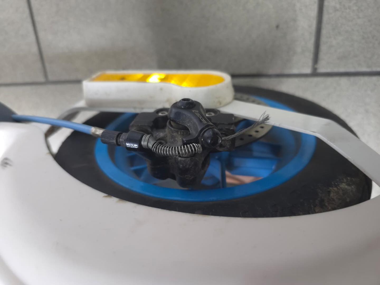 Trotinetă electrică pentru adulți (120 kg) image 3