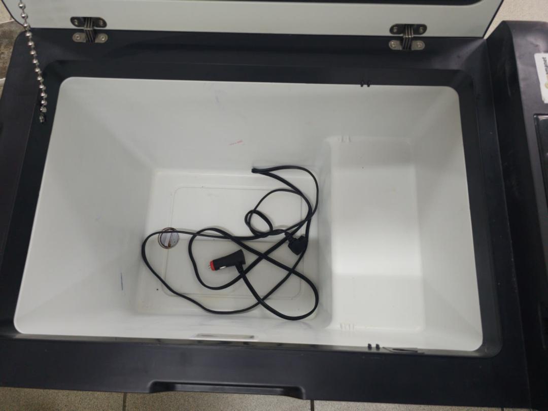 Frigider Auto cu Compresor, functie Congelare -20°, 50 litri, 12-24V, Bluetooth, DenisNetwork image 1