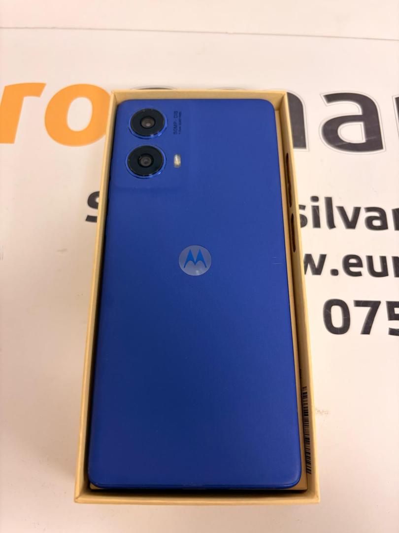 Motorola Moto g85, Dual SIM, 8GB RAM, 256GB, 5G, Surf the Web image 3