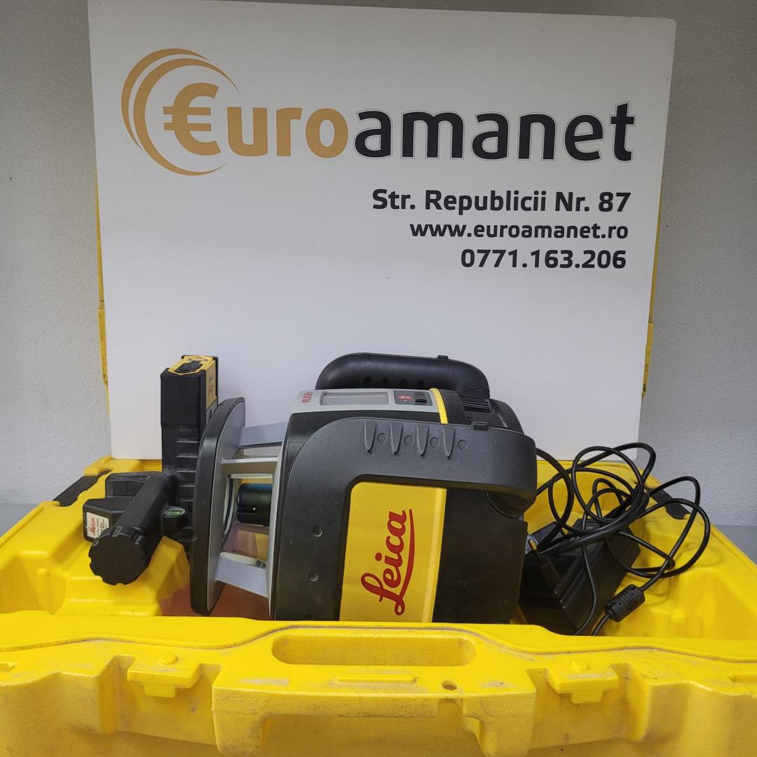 Leica Rugby CLAx700 nivela laser rotativ Raza de masurare: 0 - 600 m 0 - 1300 m