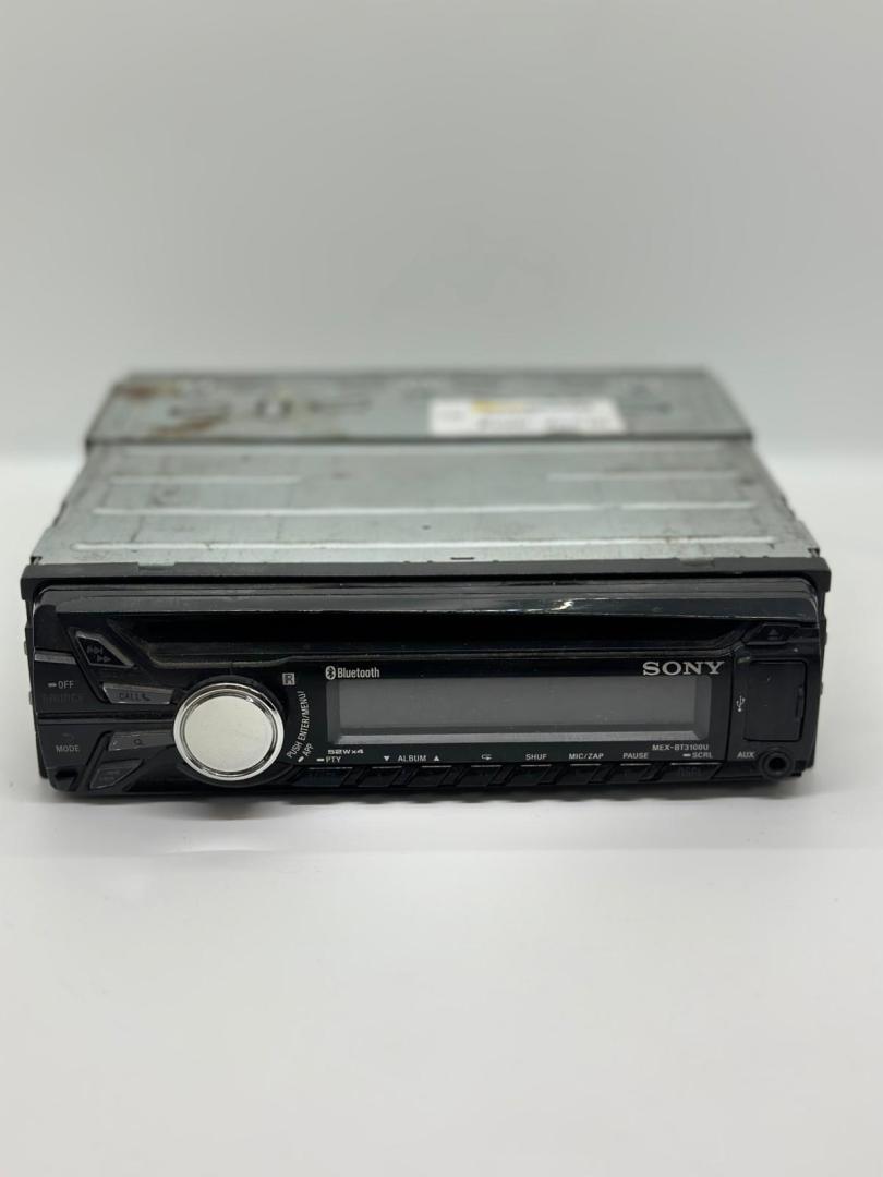 Casetofon auto Sony MEX-BT3100U