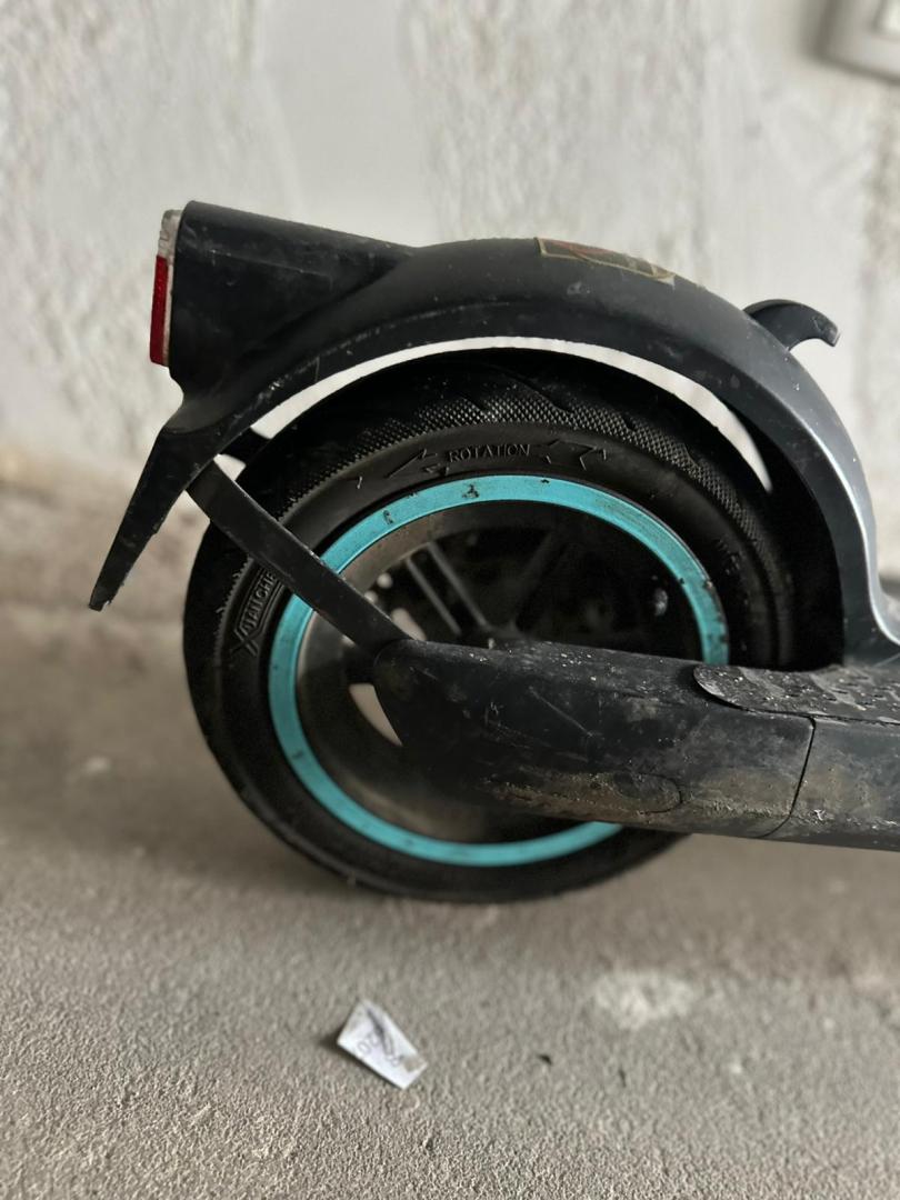 Trotinetă electrică pliabilă Odys Alpha X3 Pro, 20 km/h image 3