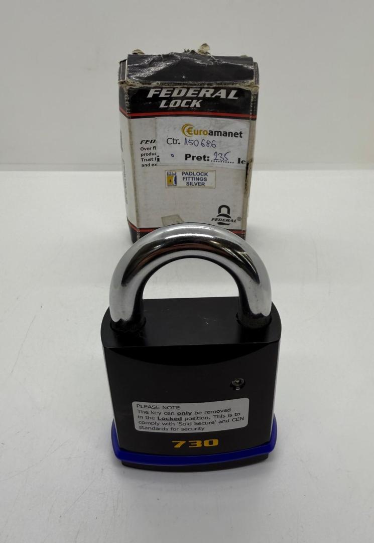 Lacat solid din otel 61 mm Federal 730