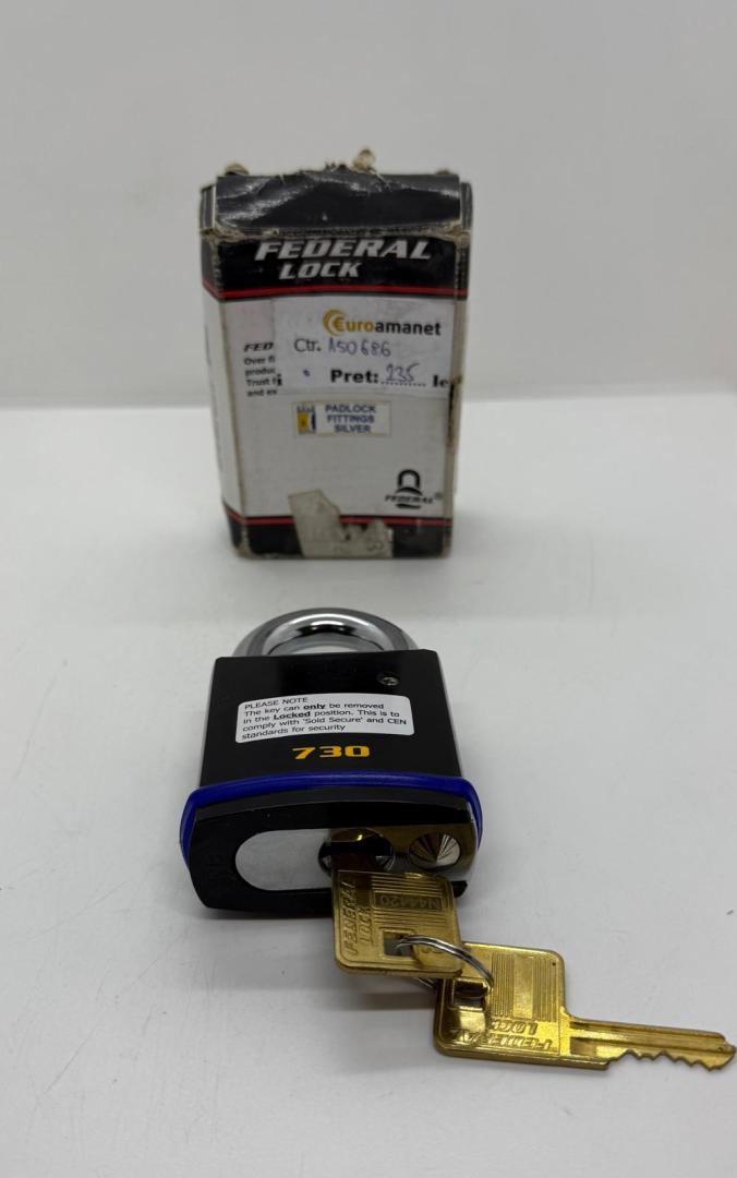 Lacat solid din otel 61 mm Federal 730 image 2