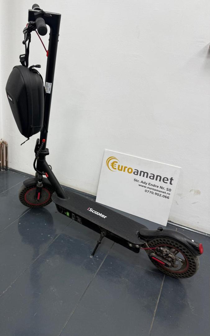 Trotineta electrica iScooter i9 Max, motor 500W, viteza maxima 30km/h, autonomie 30-40km, roti de 10