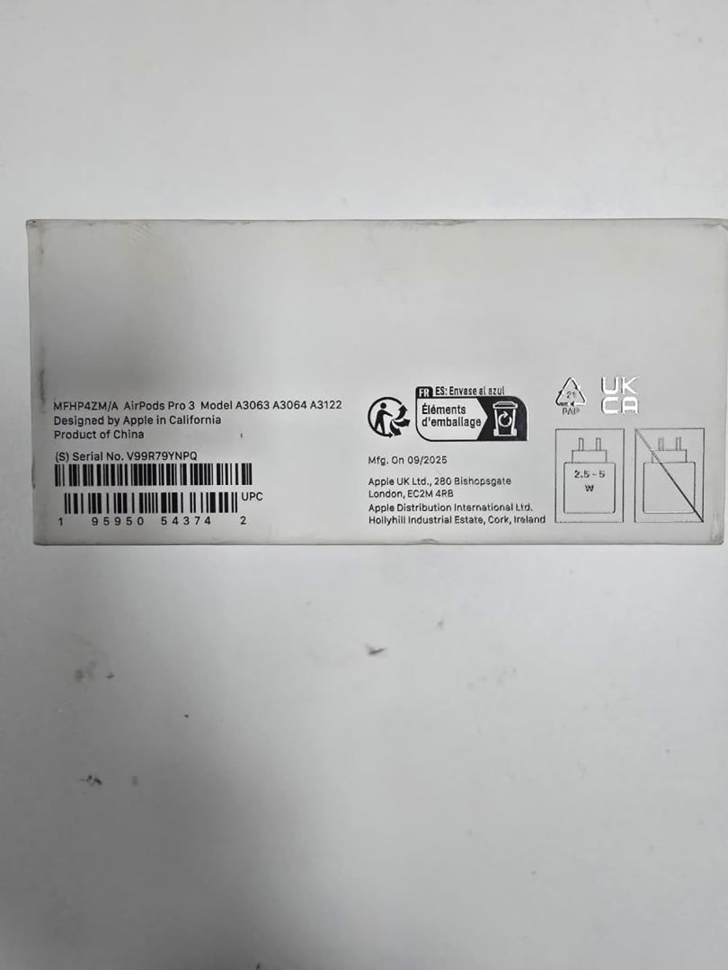 Casti Apple Airpods Pro 3, Carcasa MagSafe (USB-C) sigilat image 4