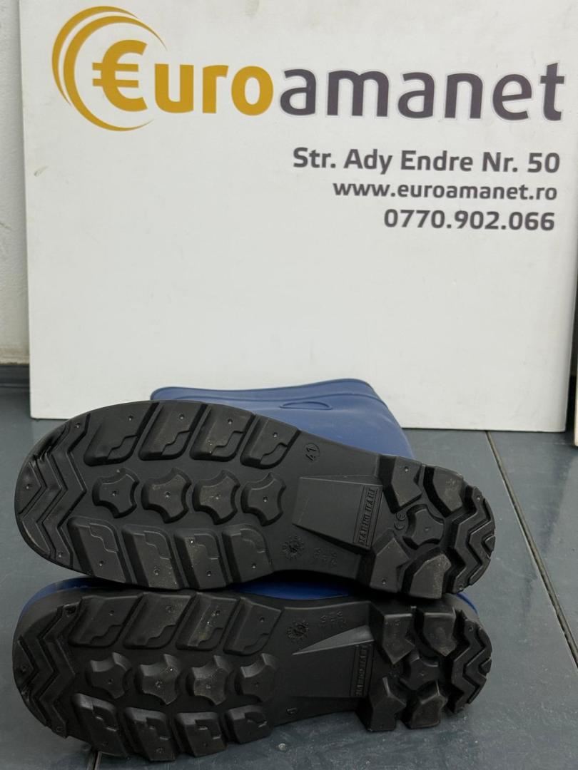 Cizme din cauciuc, culoarea albastra ,noi image 2