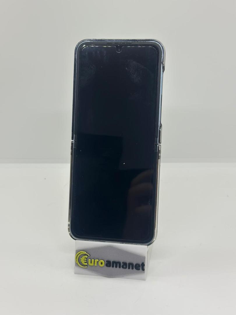 Telefon mobil Samsung Galaxy Z Flip6, 12GB RAM, 256GB image 3