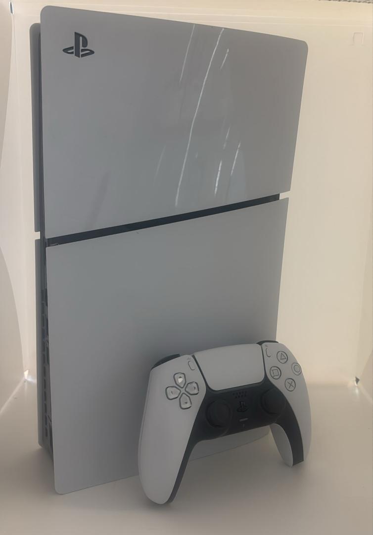 Consola PlayStation 5 (PS5) Slim, 1TB SSD, E-Chassis image 4