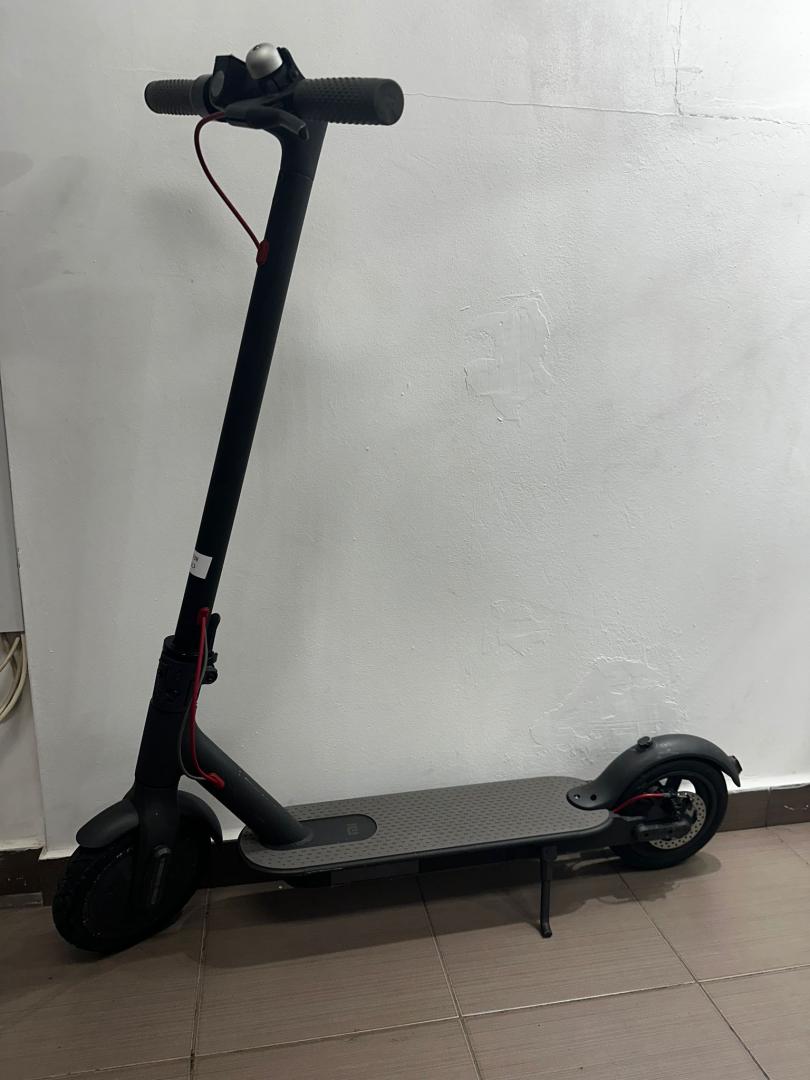 Trotineta electrica Mi Mijia M365, 25km/h image 1