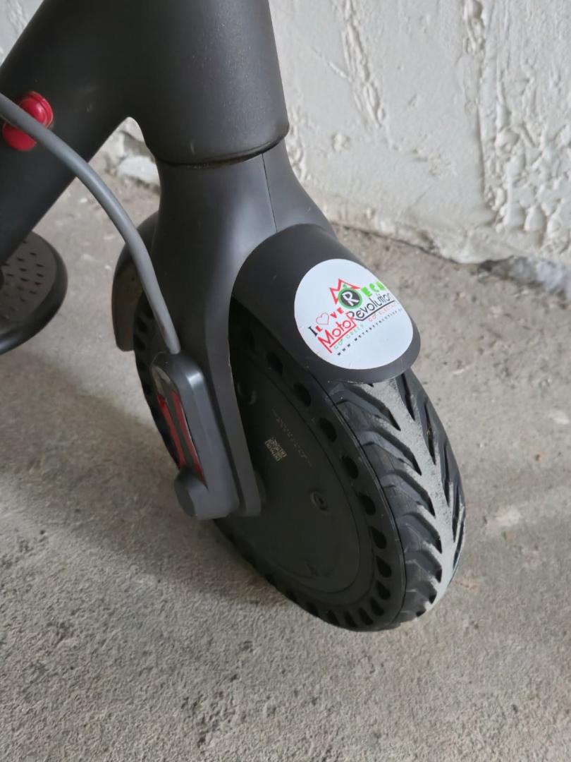 Trotineta electrica pliabila Xiaomi Electric Scooter 3 Lite Black, Autonomie max.20 Km, Viteza 20 Km/h, Putere motor image 1