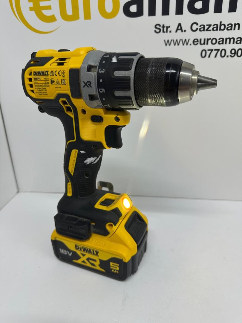 Masina de insurubat si gaurit DeWalt DCD791P2, 18V XR, 5Ah image 1