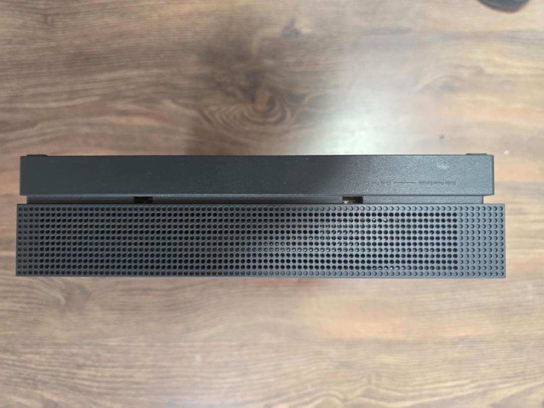 Consola Microsoft Xbox One X, 1TB, Negru image 2