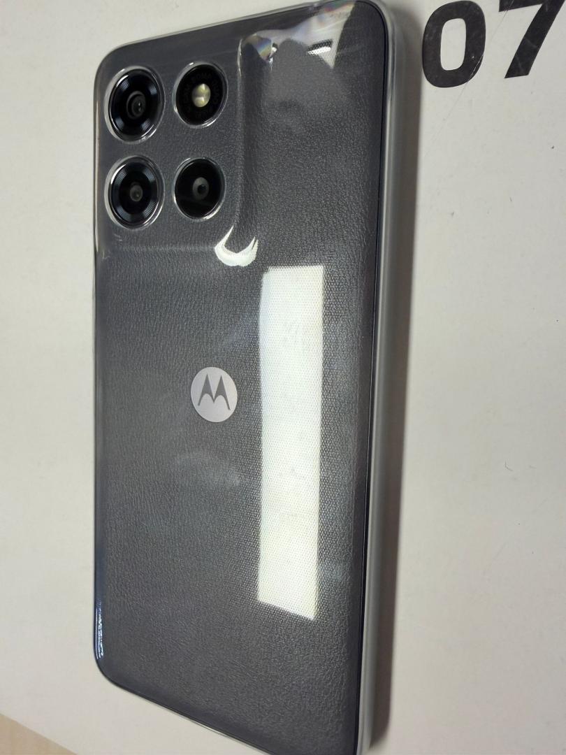 Moto G15 Power, 256GB, 8GB RAM image 2