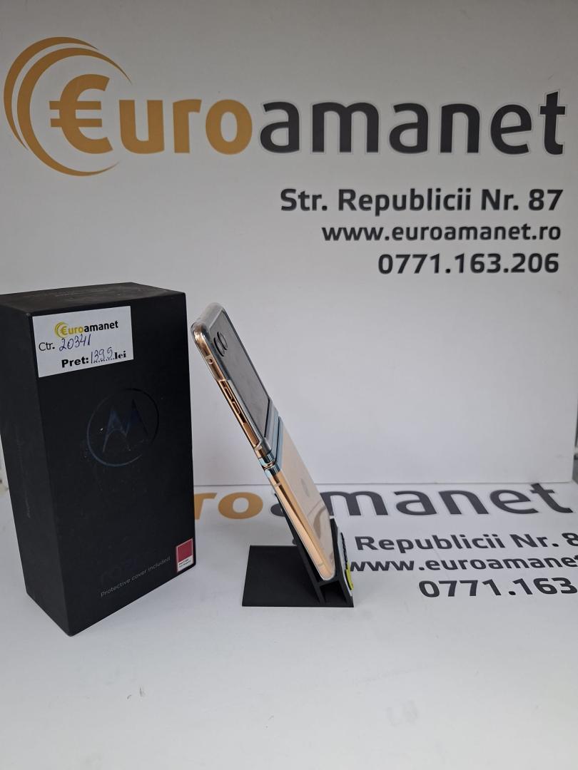 Telefon mobil Motorola razr 40 ultra, Dual SIM, 8GB RAM, 256GB, 5G image 5