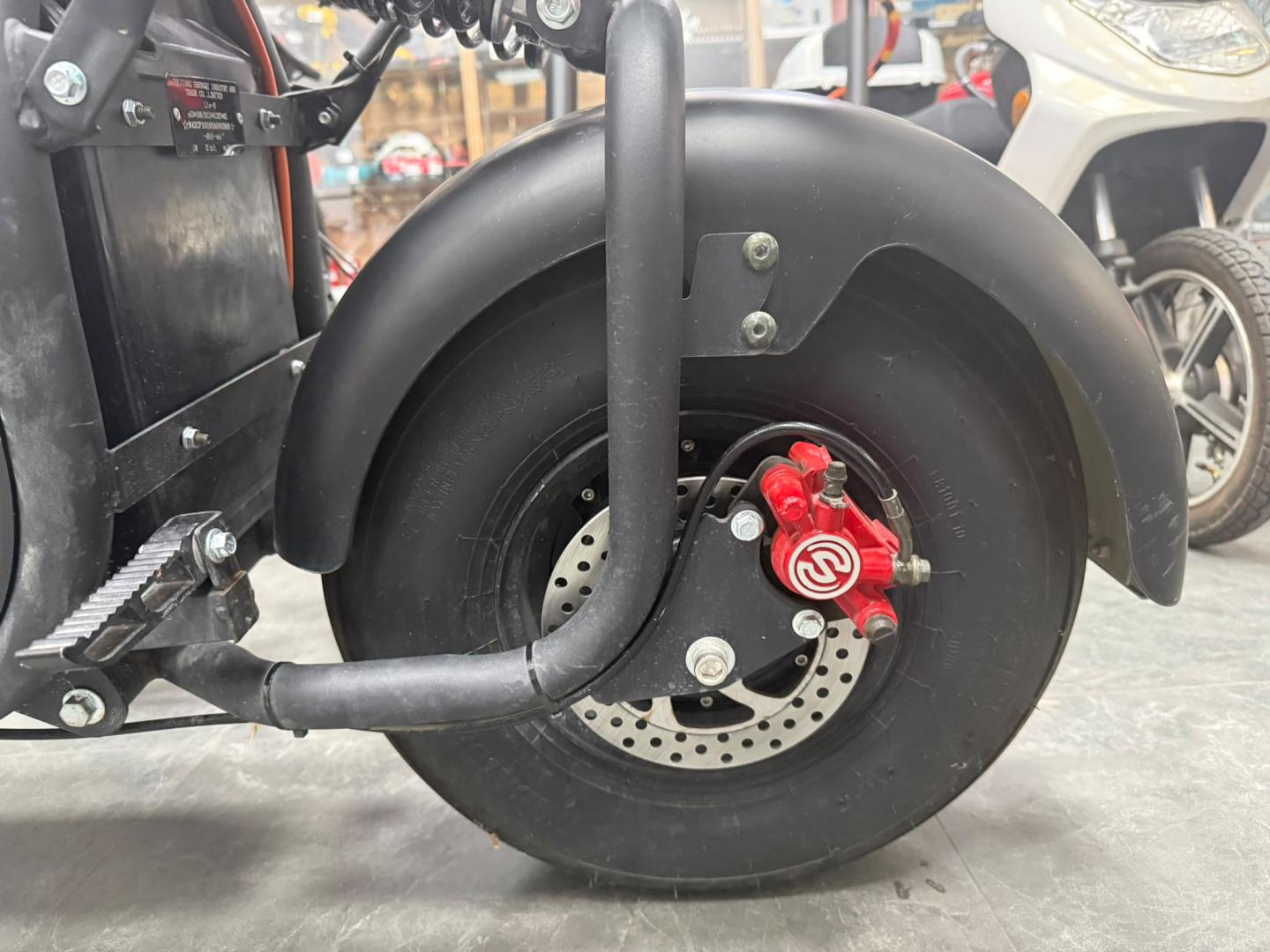 Scuter electric chopper 1500W Inregistrabil 12Ah Lithium 25km/h capacitate 180kg E-BIKE cu Baterie Detasabila 2 Persoane image 4