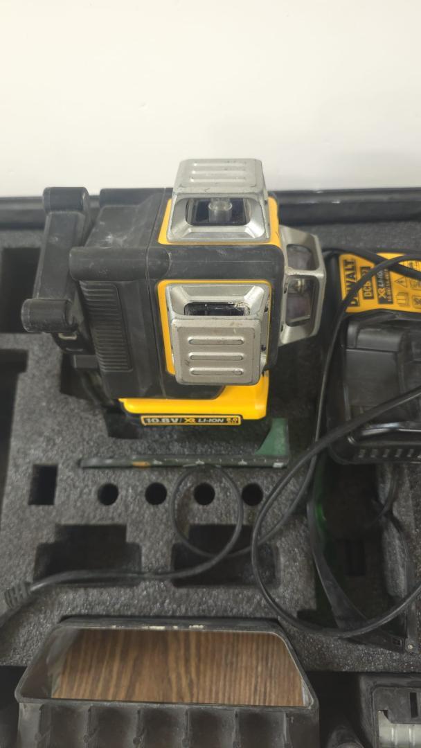 Nivela laser DeWalt DEWALT DCE089D1G-GB image 2