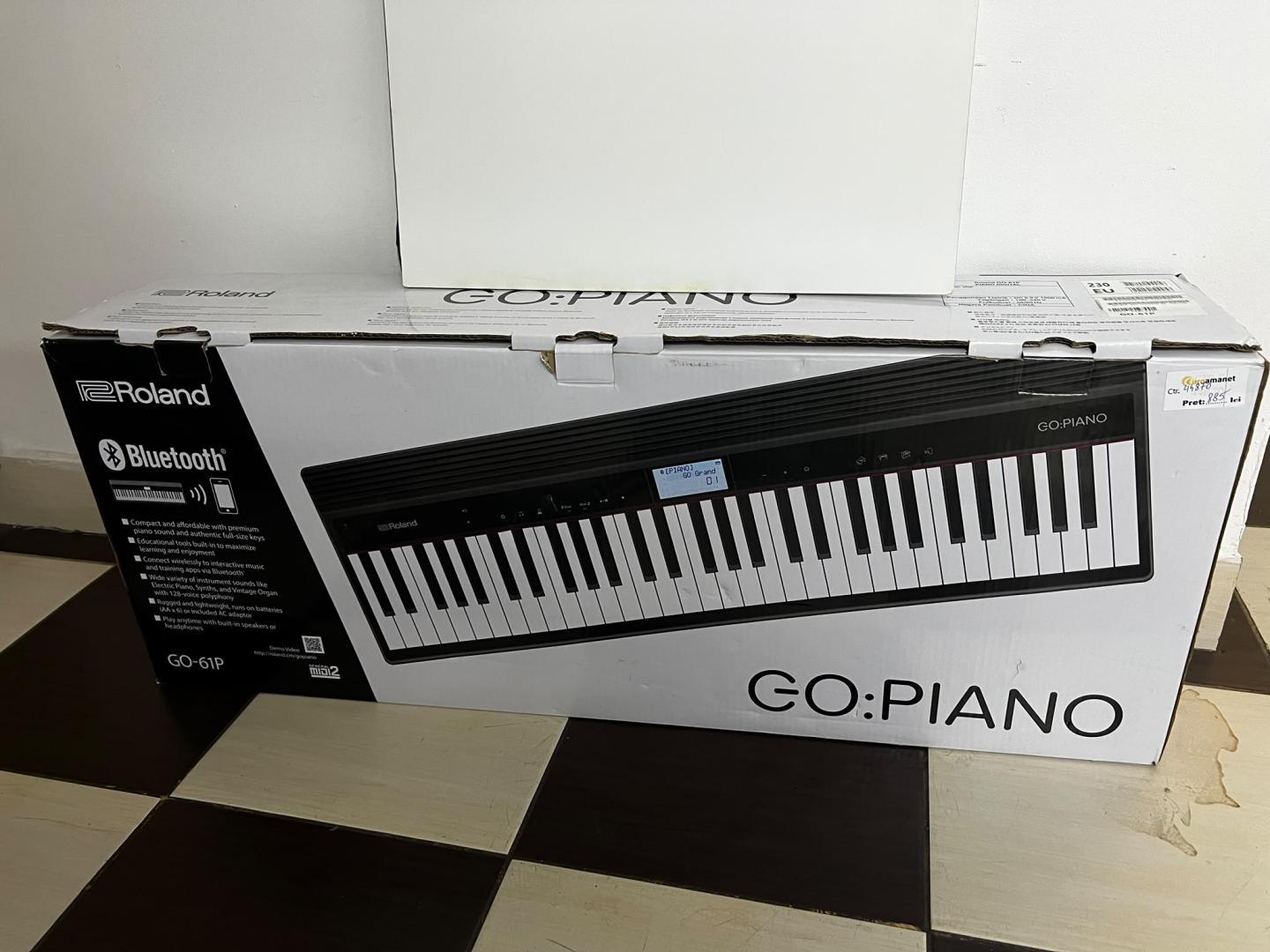 Orga Roland GO:PIANO image 1