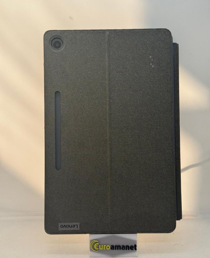 Lenovo Duet Chromebook image 2