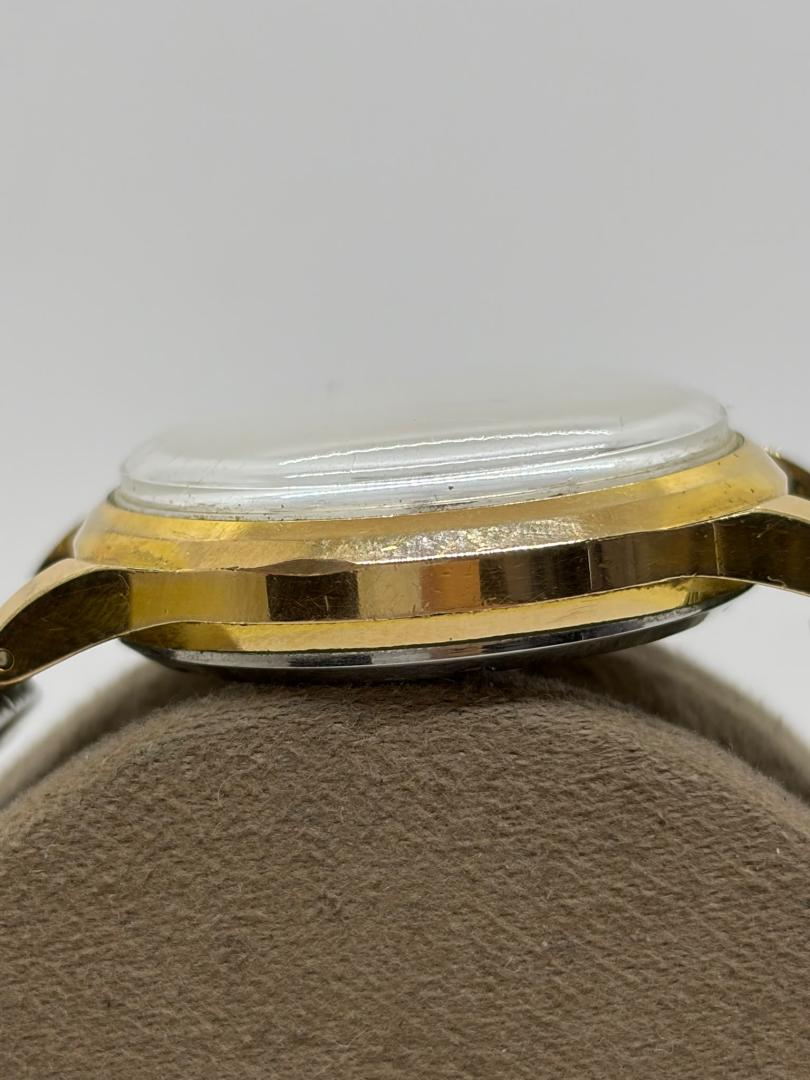 Ceas vintage Medana 17 Jewels Swiss Made image 2