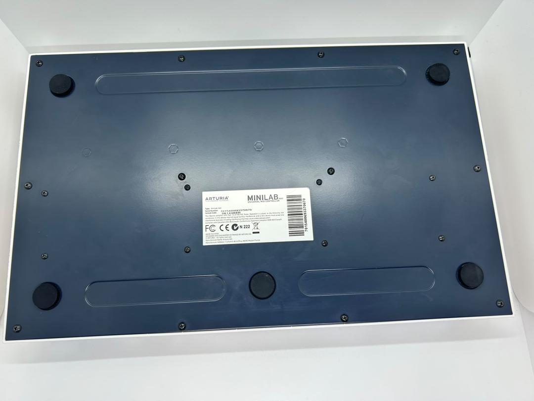 Controller Midi cu claviatura Arturia Minilab MKII image 2