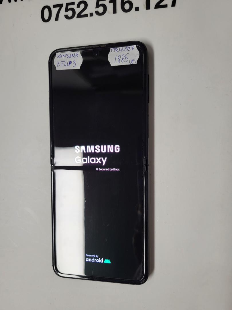 Samsung Galaxy Z Flip 3 image 1