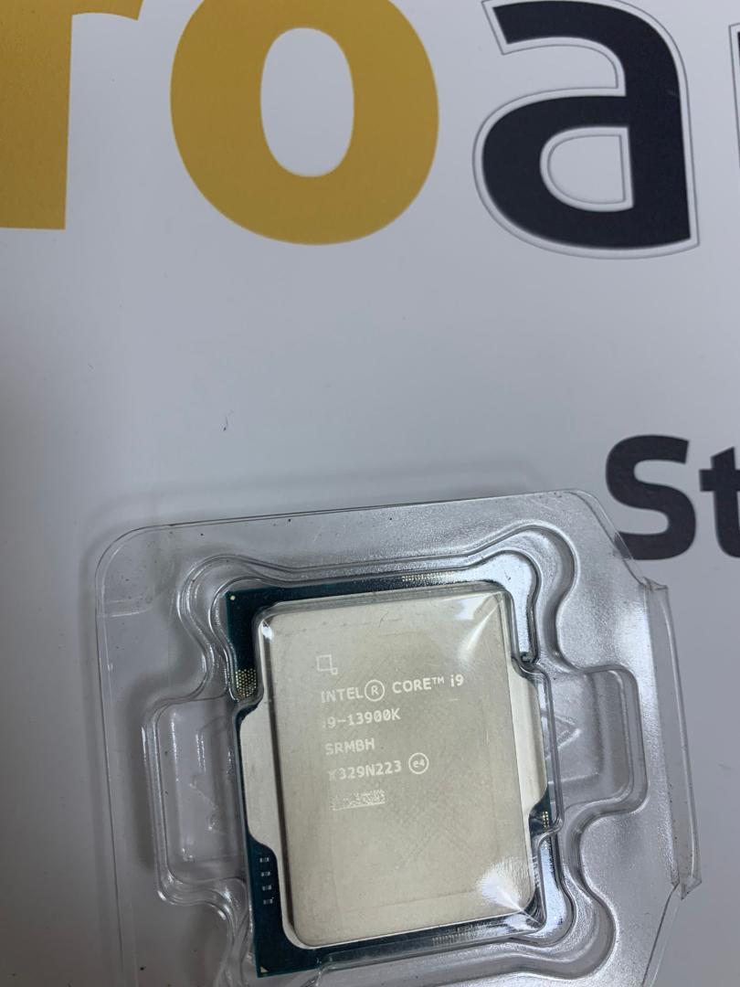 Procesor Intel Core i9-13900K Socket 1700 Nefolosit, verificat Disponibilitate: in stoc image 2