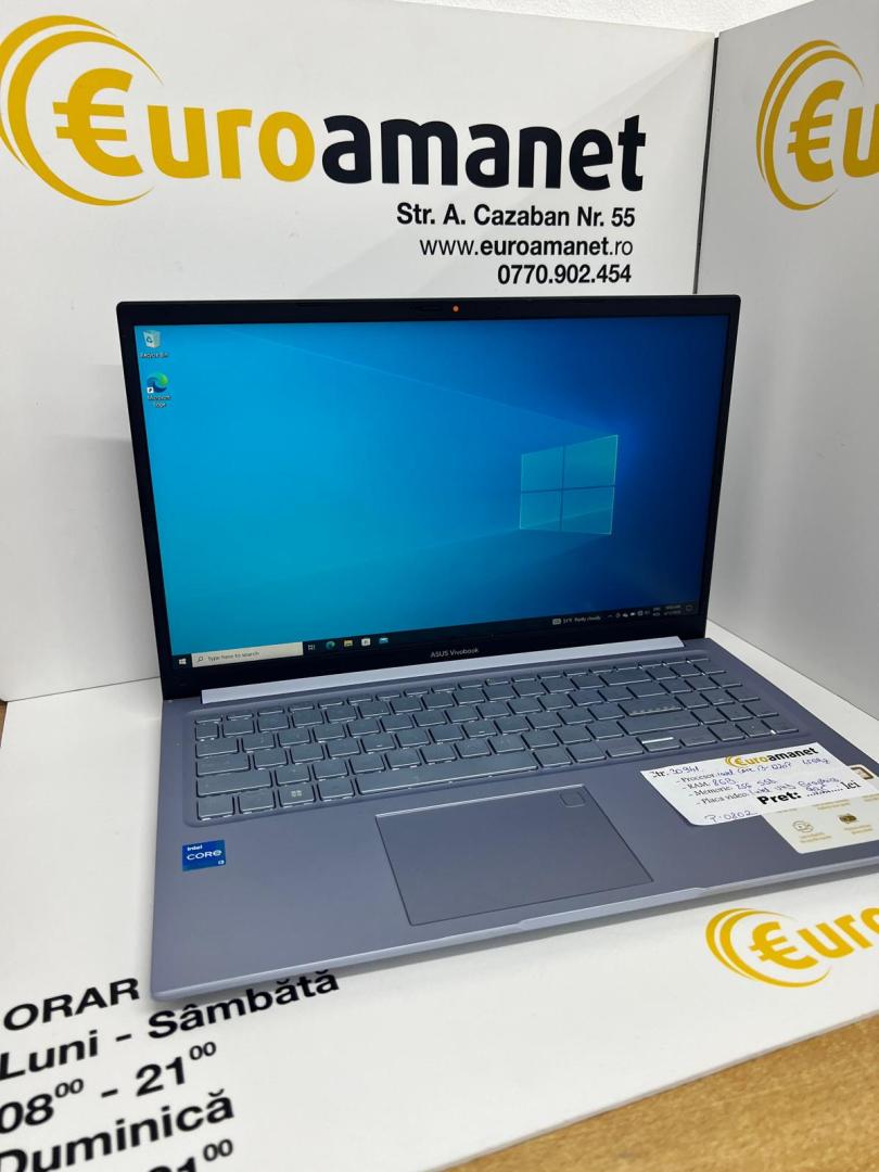 Laptop ASUS VivoBook 15 X1502ZA cu procesor Intel® Core™ i3-1220P