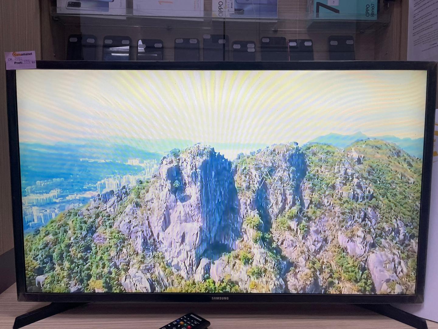 TV Smart Samsung 80CM image 2