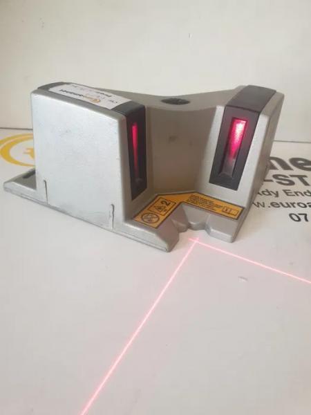 Nivela laser cu linii DeWalt DW060 image 5