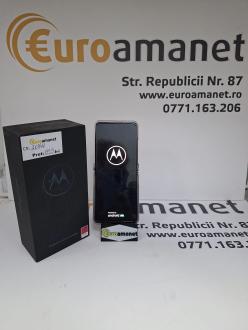 Telefon mobil Motorola razr 40 ultra, Dual SIM, 8GB RAM, 256GB, 5G