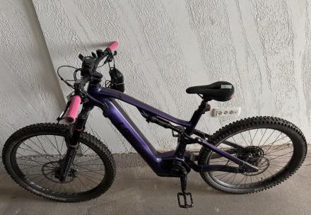 Bicicletă electrică cu suspensie completă - Lapierre Overvolt AM 7.7 2024