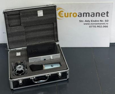 Microfon Voce Studio AKG P-820 Tube