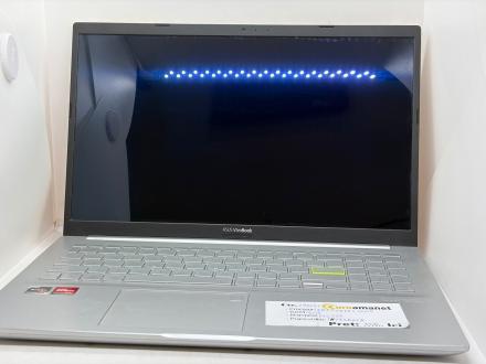Laptop ASUS Vivobook 15 M513UA cu procesor AMD Ryzen™ 5 5500U, 15.6", Full HD, OLED, 8GB, 512GB SSD, AMD Radeon™ Graphics